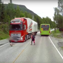 Volvo-truck-emergency-brake
