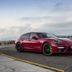 2018 Porsche Panamera ST Hybrid review 19