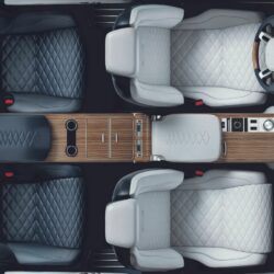 2018 Range Rover SV coupe 02