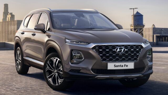 2018 Hyundai Santa Fe front