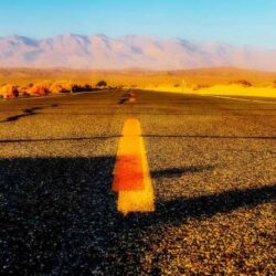 lonely-desert-highway-travel-pixabay-815