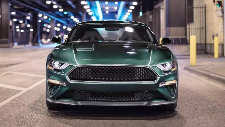 2019-Ford-Mustang-Bullitt-0