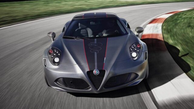 Alfa-Romeo-4C-Competizione-0