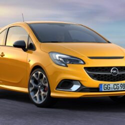 Opel-Corsa-GSi-0