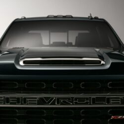 2020-Chevrolet-Silverado-3500HD-001