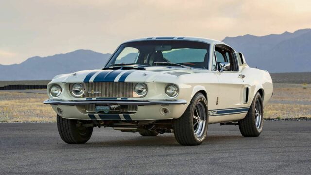 1967-Ford-Shelby-GT500-Super-Snake-continuation-0