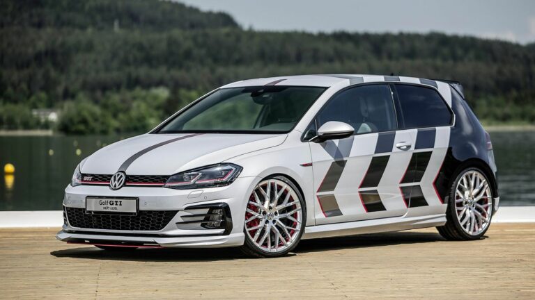 This Golf GTI Next Level has 405 hp and is made by VW apprentices ...