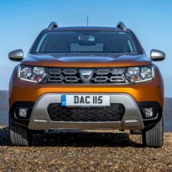 2018-Dacia-Duster-RHD-UK-spec-0