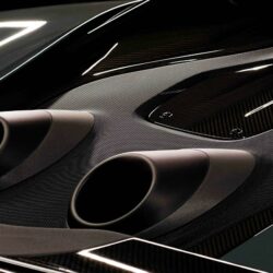 A new McLaren is coming_top-exit exhausts