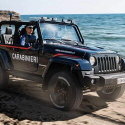 Jeep-Wrangler-Carabinieri-patrol-car-0
