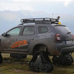 dacia duster mudster front