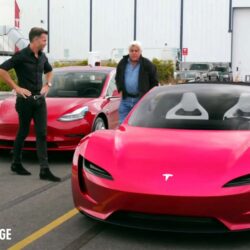 Tesla Roadster tested by Jay Leno